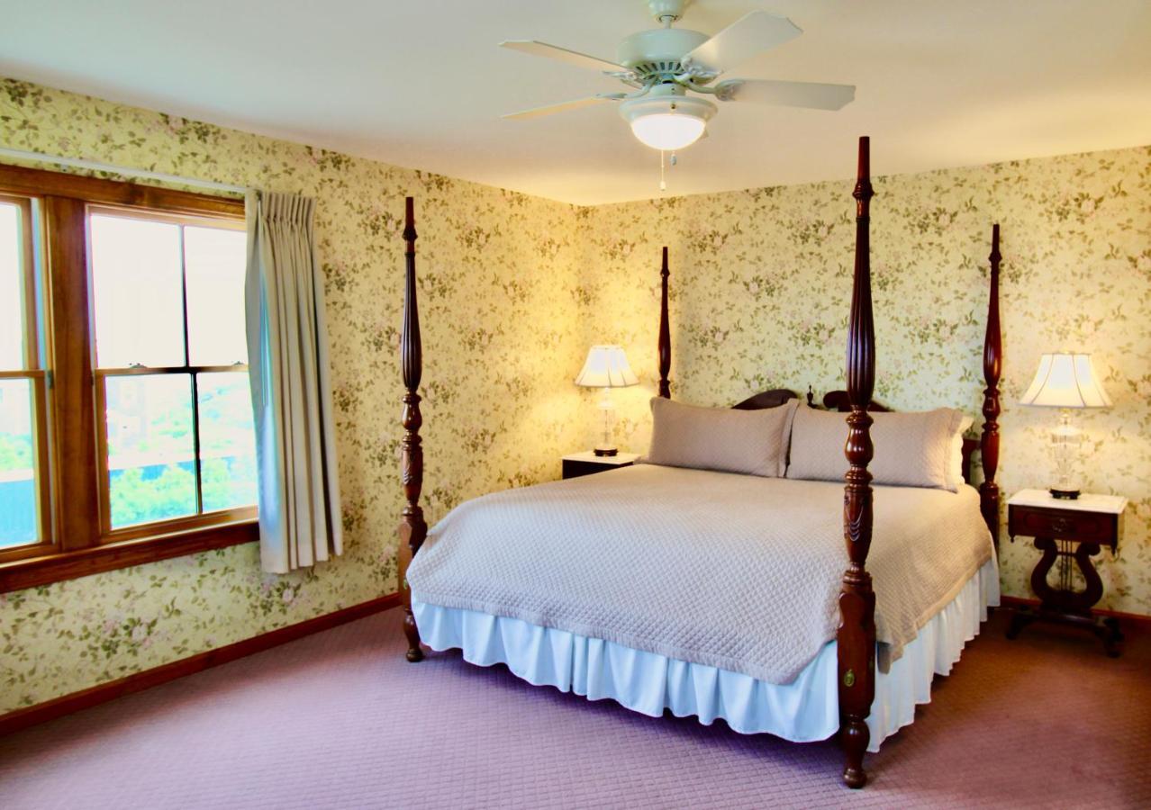Rose Farm Inn Ню Шоръм Екстериор снимка