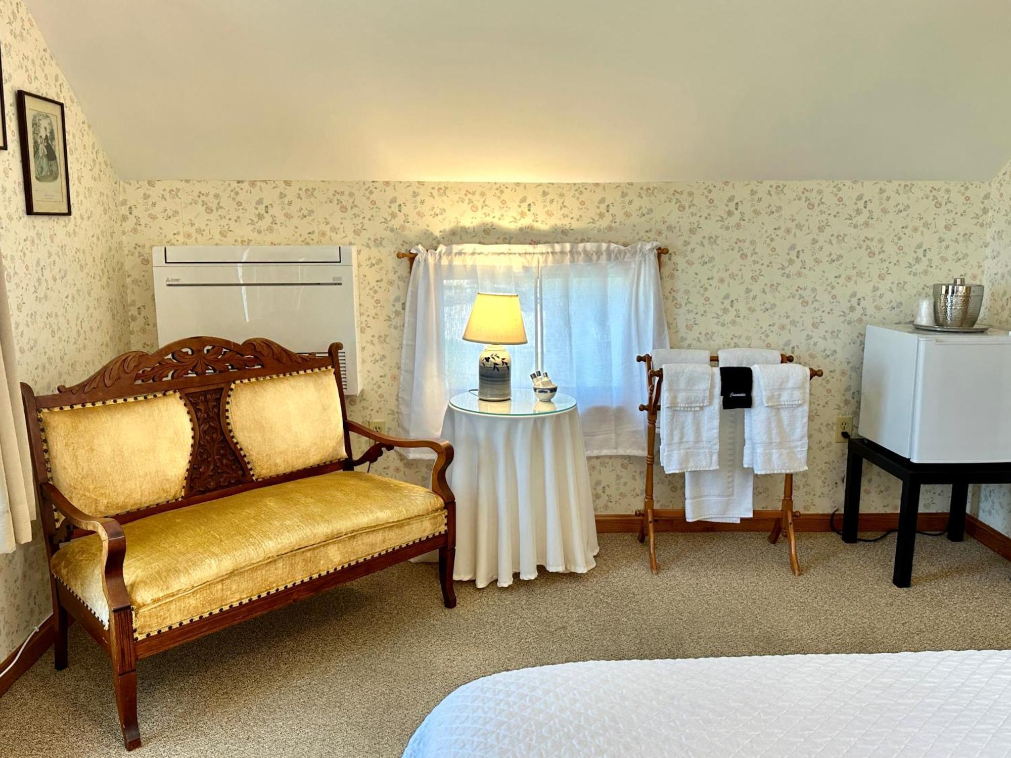 Rose Farm Inn Ню Шоръм Екстериор снимка