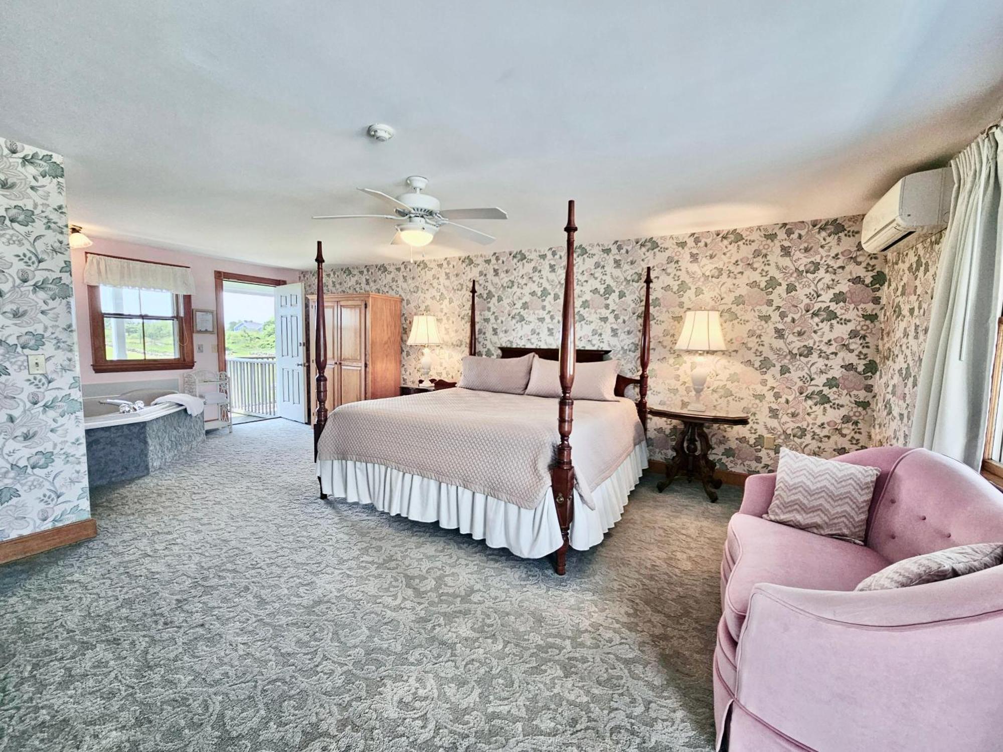 Rose Farm Inn Ню Шоръм Екстериор снимка